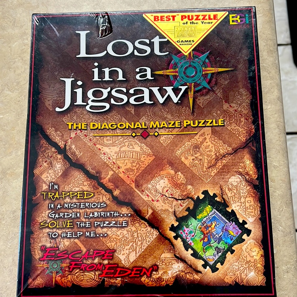 Lost In A Jigsaw Diagonal Maze Puzzle